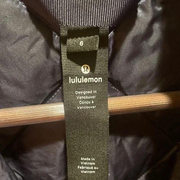 Lululemon Athletica Dark Blue Quilted Vest - Picture 2 of 7